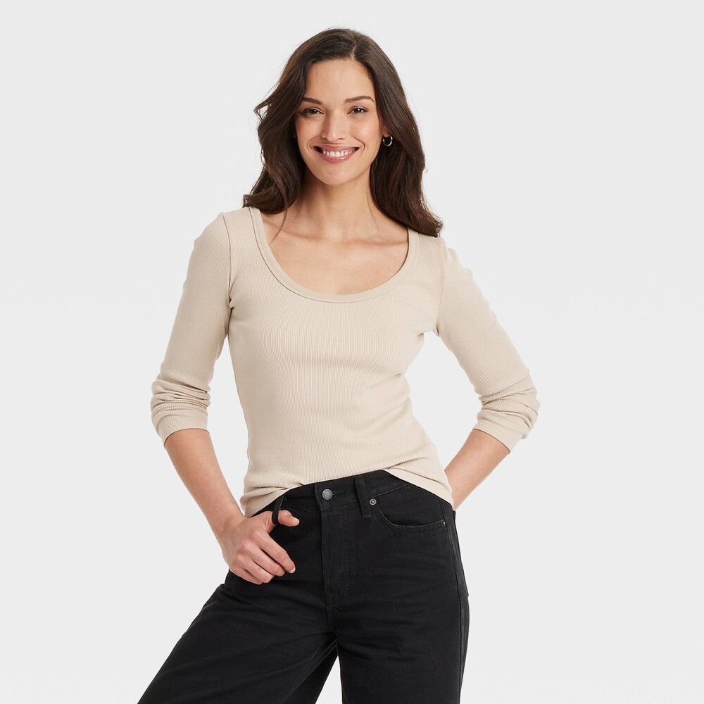 Universal Thread Long Sleeve Rib Scoop Neck T-Shirt - Beige XS